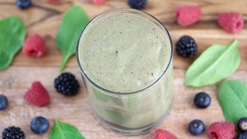 Matcha Berry Keto Smoothie